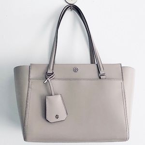 NWOT Tory Burch Parker Tote in Dust Storm